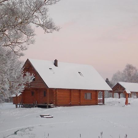 Guest House Kalnini Kārļi Exteriér fotografie