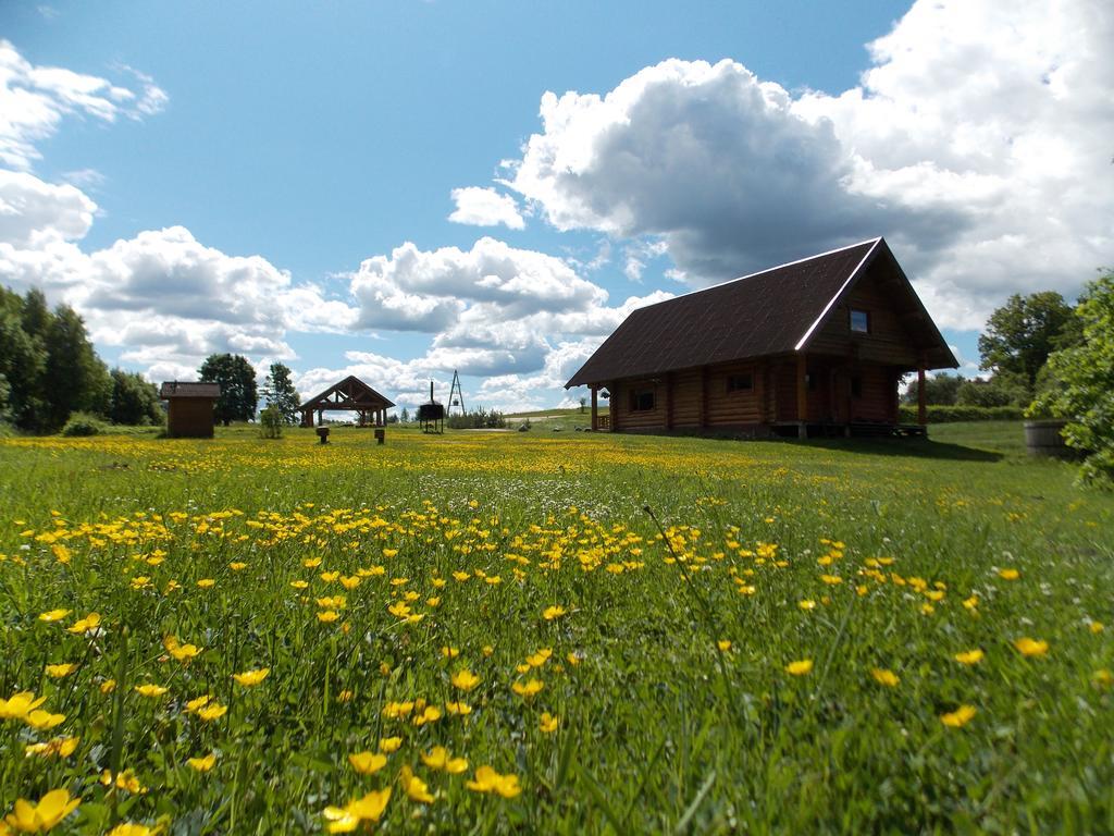 Guest House Kalnini Kārļi Exteriér fotografie